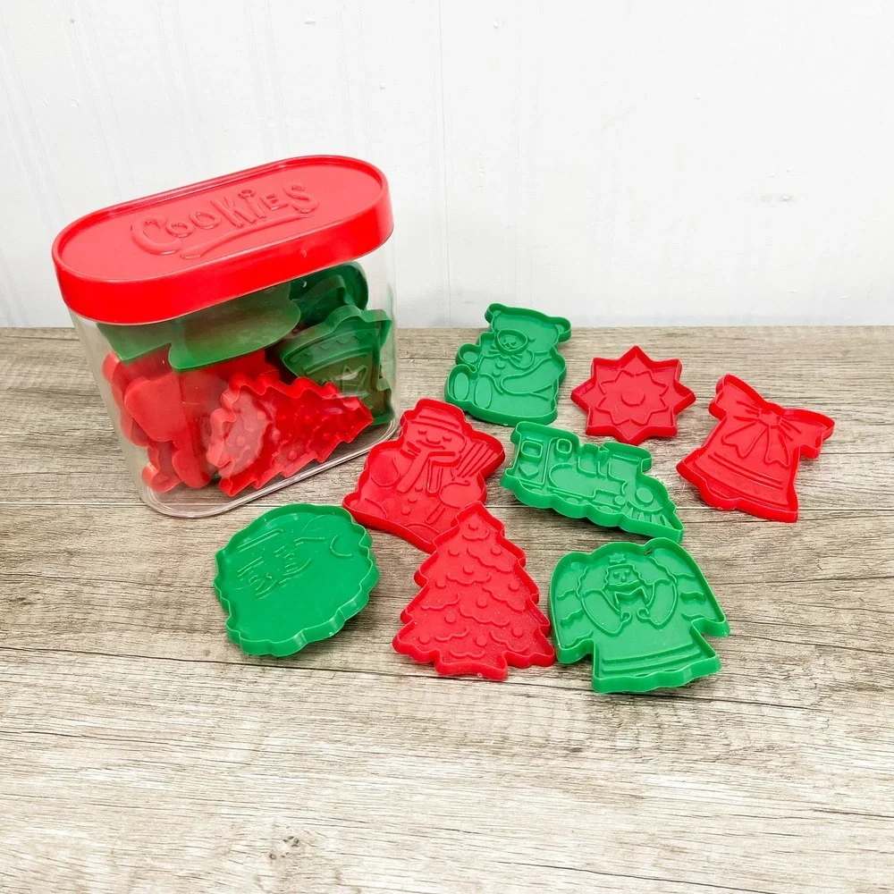 Vintage Christmas Cookie Cutter Set Red Green Plastic Holiday Shapes With Case